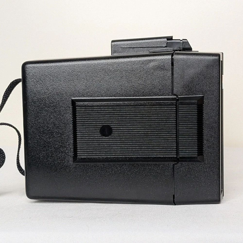 Polaroid OneStep 600 Instant Film Camera Black Rainbow Vintage 80s OS600 WORKING